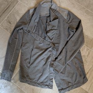 Lululemon coast wrap jacket